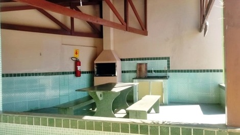 Churrasqueira do condomínio.