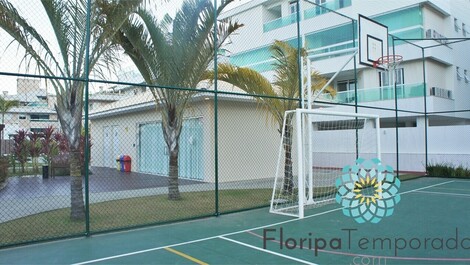 Precioso ático con 3 suites, jacuzzi, cancha deportiva. Completa!