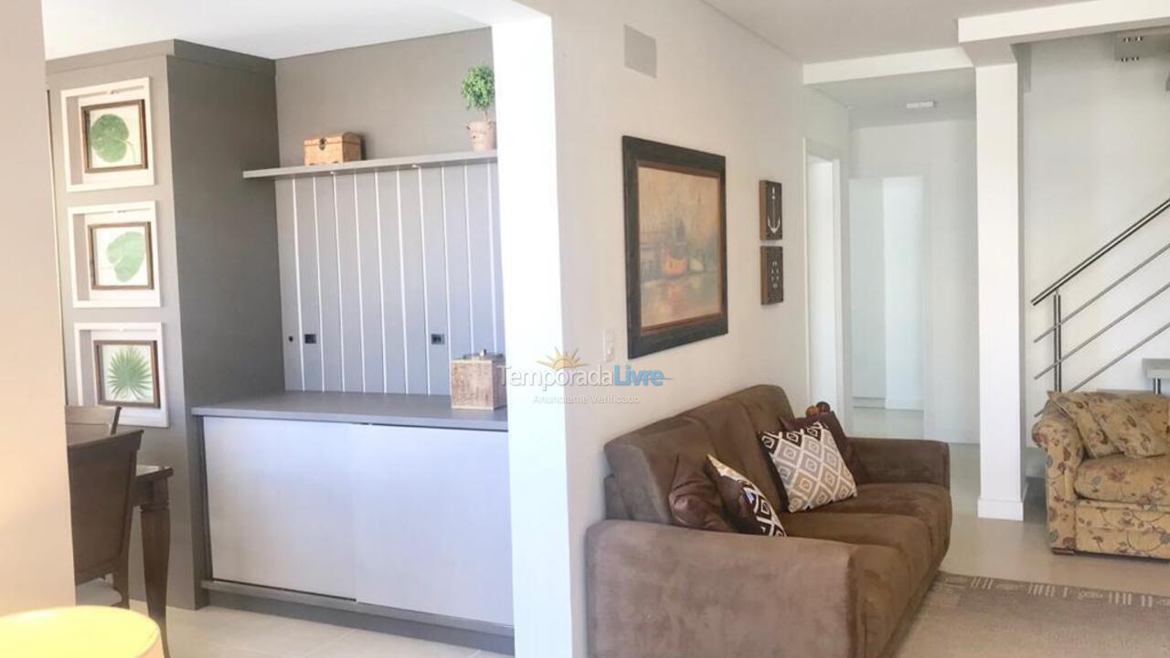 Apartamento para alquiler de vacaciones em Florianopolis (Praia dos Ingleses)