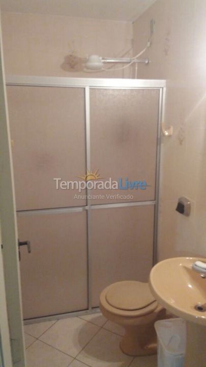 Casa para aluguel de temporada em Itapema (Meia Praia)