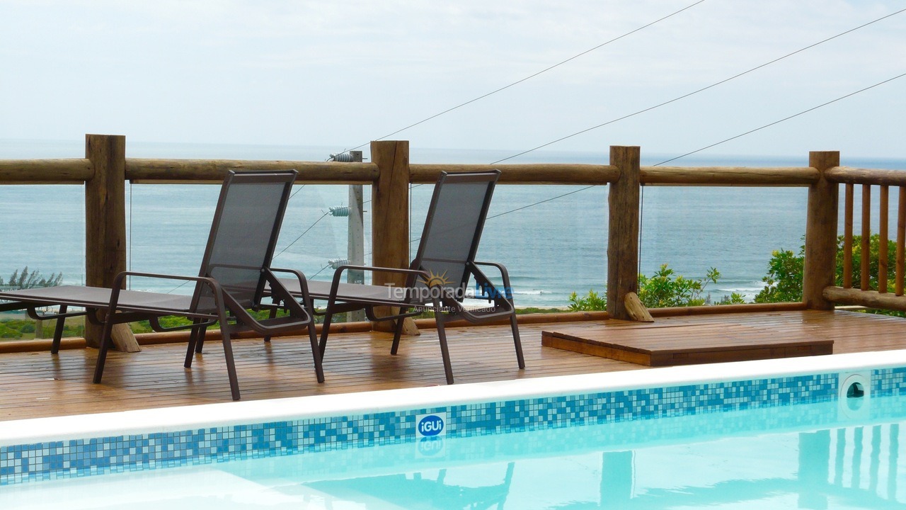 Casa para alquiler de vacaciones em Garopaba (Praia do Silveira)
