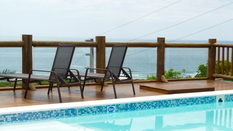 Complejo de cabañas con 5 casas, increibles vistas al mar, servicios de posada, limpieza diaria