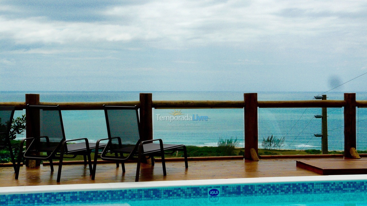 Casa para alquiler de vacaciones em Garopaba (Praia do Silveira)