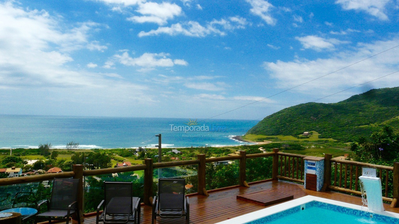 Casa para alquiler de vacaciones em Garopaba (Praia do Silveira)