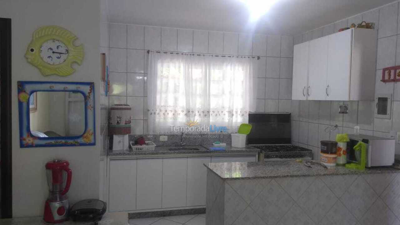 House for vacation rental in Itapoá (Balneário Imperador)