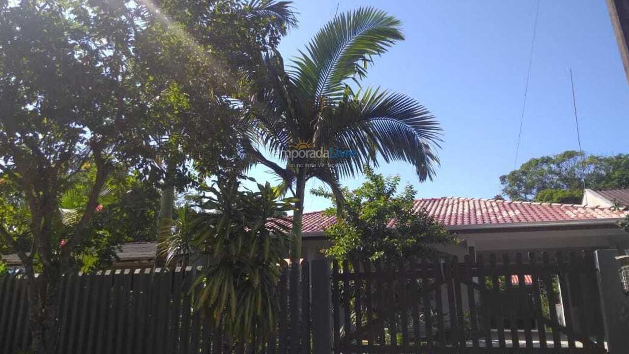 House for vacation rental in Itapoá (Balneário Imperador)