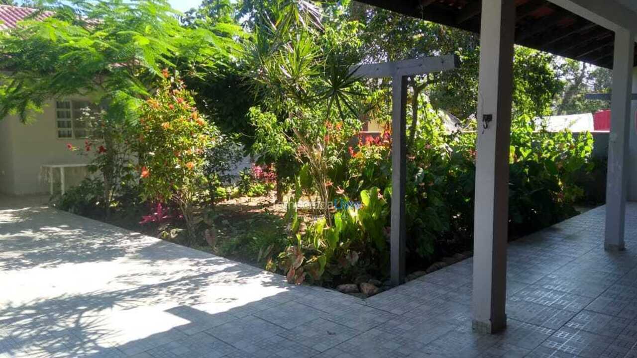 House for vacation rental in Itapoá (Balneário Imperador)