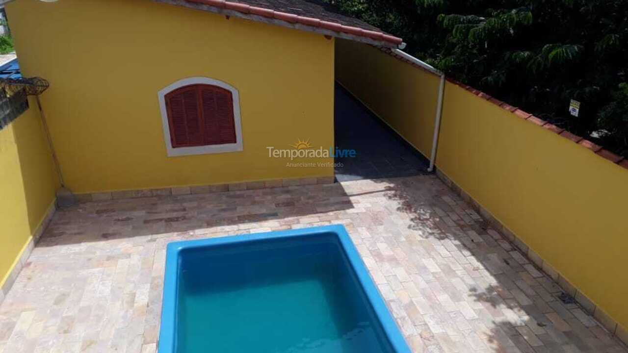 Casa para aluguel de temporada em Praia Grande (Praia do Caiçara)
