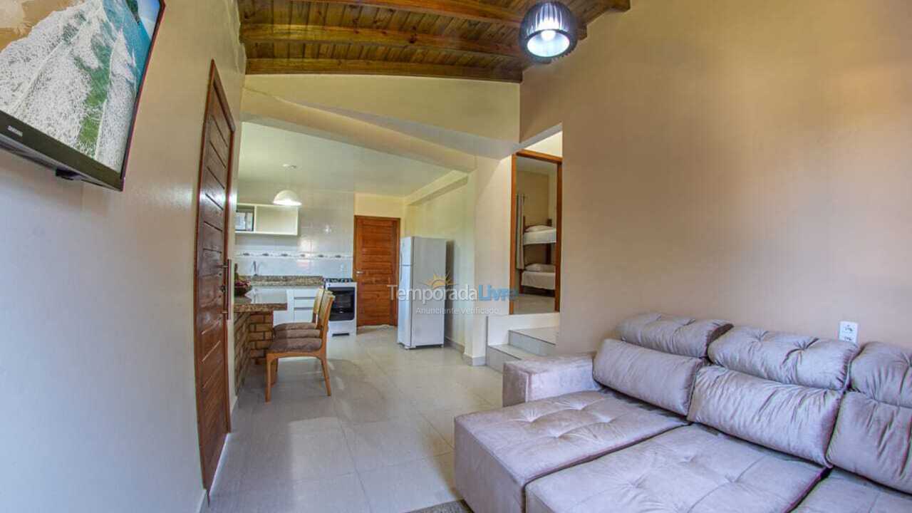 Casa para aluguel de temporada em Imbituba (Praia do Rosa)