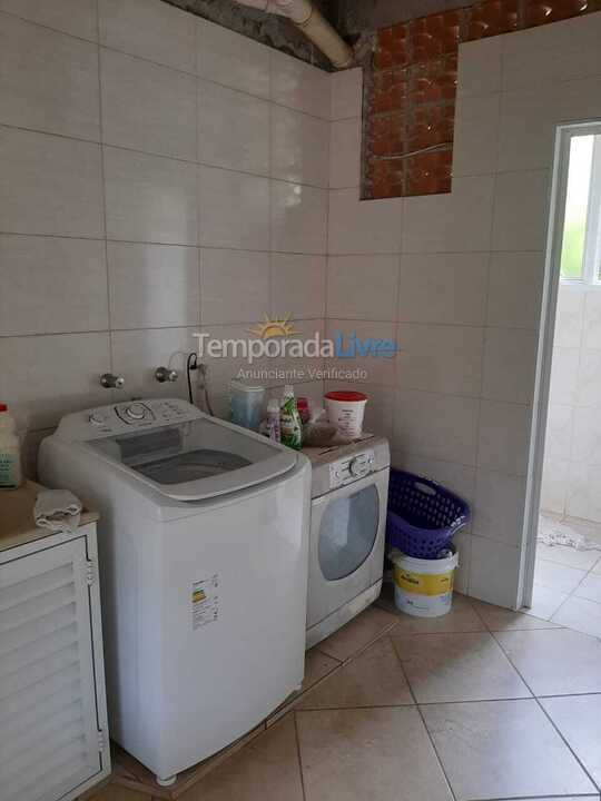 Casa para alquiler de vacaciones em Ubatuba (Praia Prumirim)