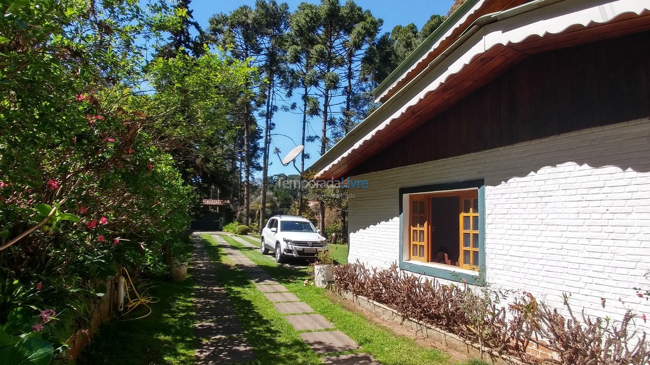 House for vacation rental in Campos do Jordão (Capivari)