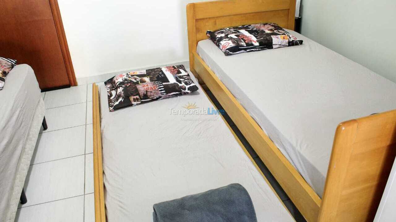 Apartamento para aluguel de temporada em Praia Grande (Ocian)