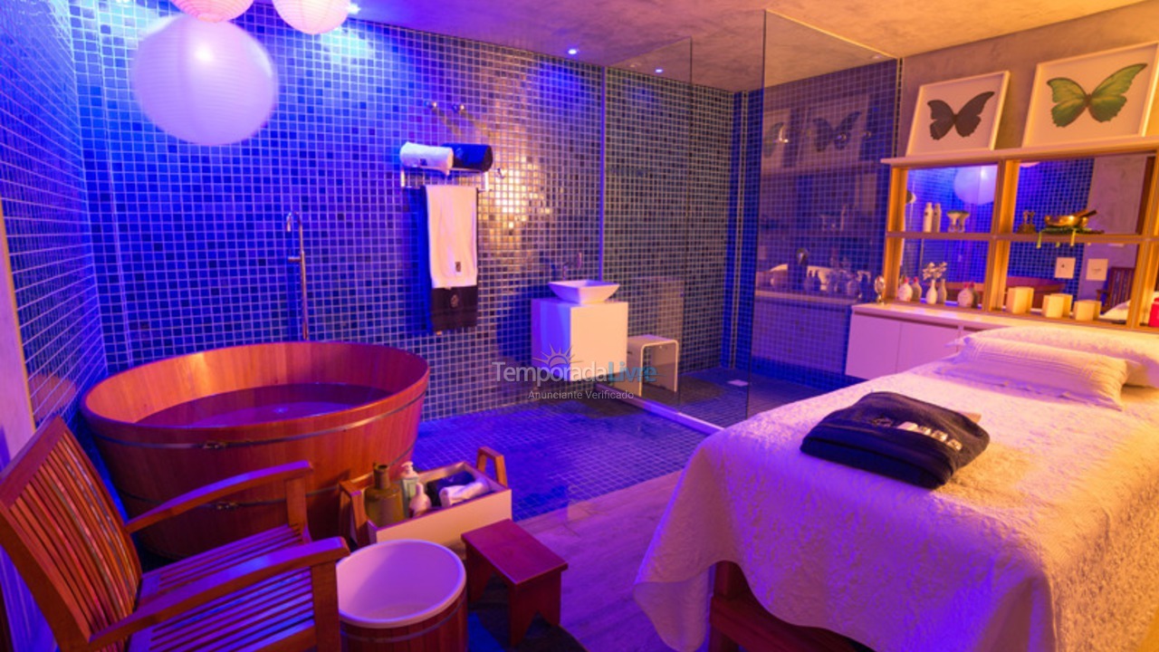 Apartamento para aluguel de temporada em Aquiraz (Porto das Dunas)