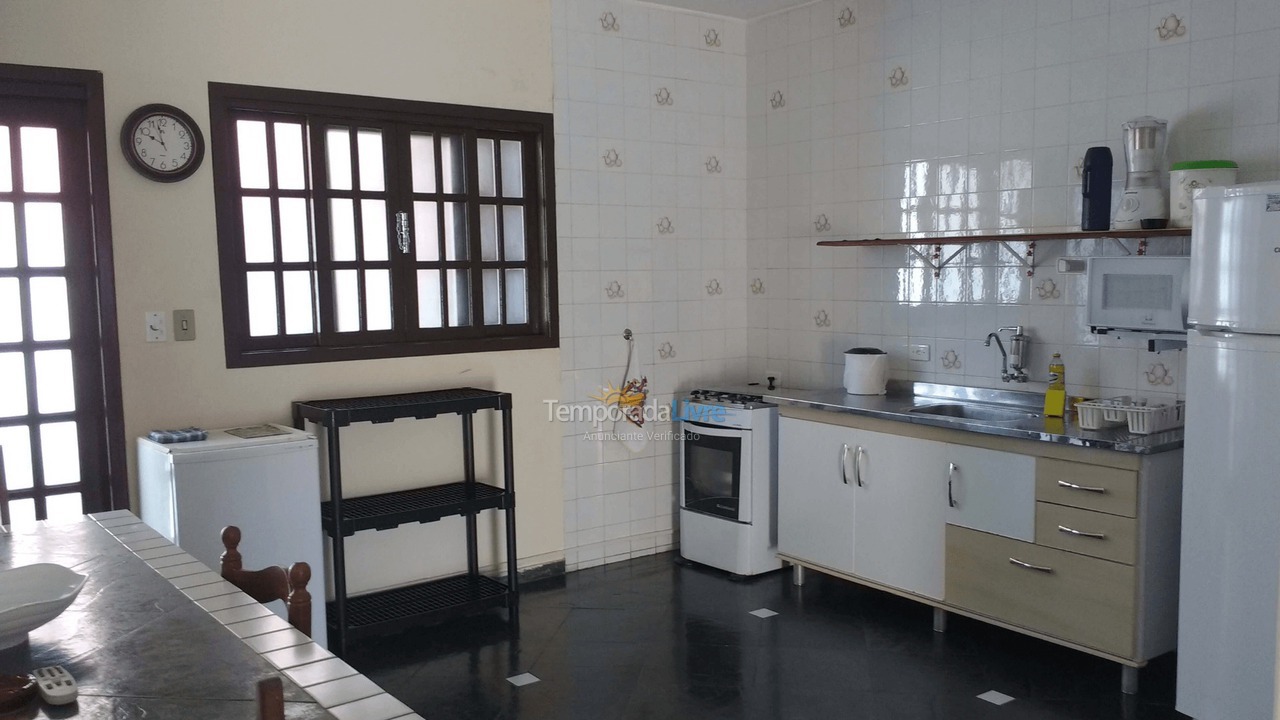 Casa para aluguel de temporada em Bertioga (Condominio Morada da Praia)