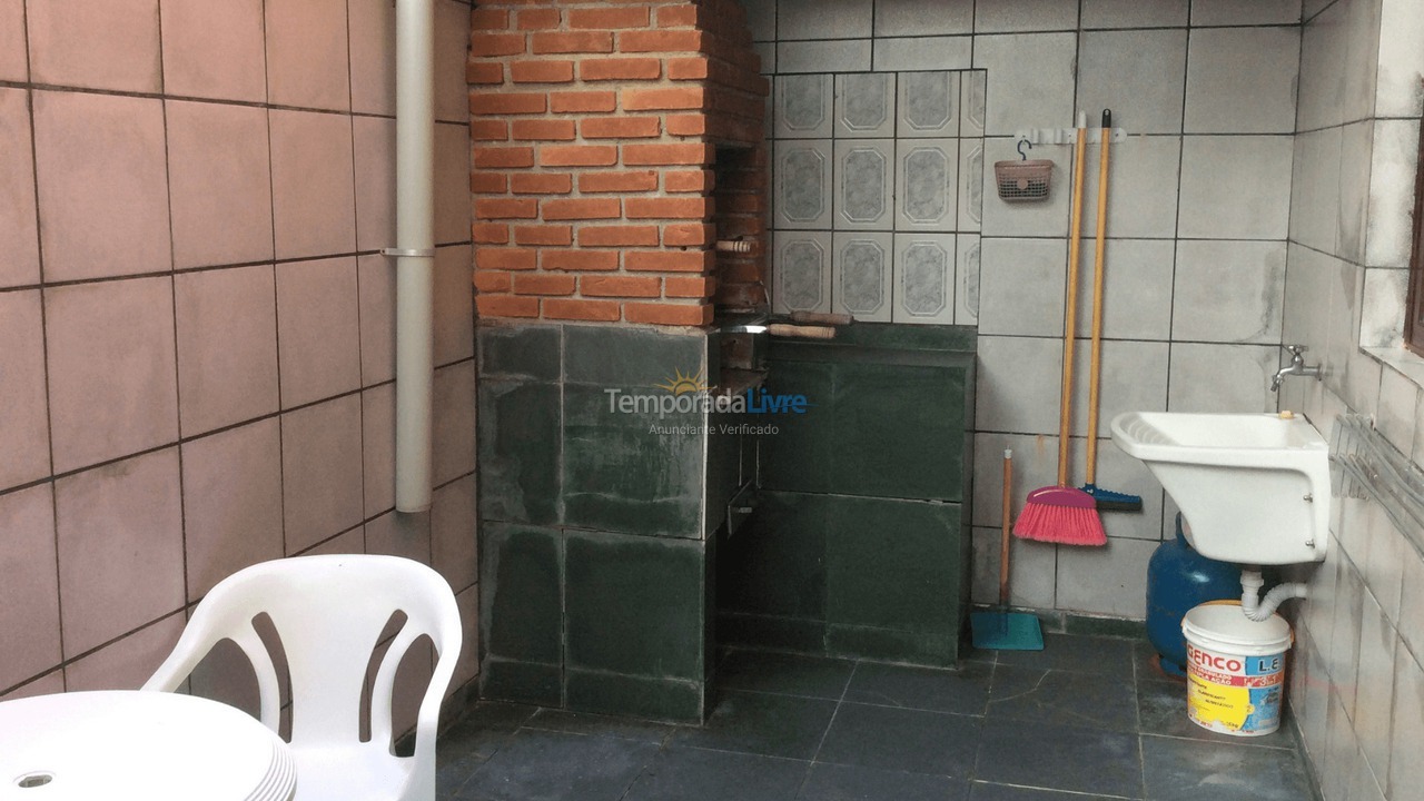 Casa para aluguel de temporada em Bertioga (Condominio Morada da Praia)