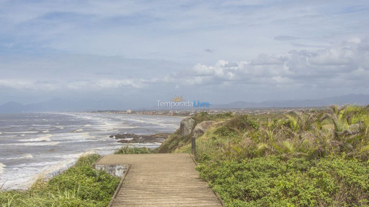 House for vacation rental in Itanhaém (Balneário Tupy)