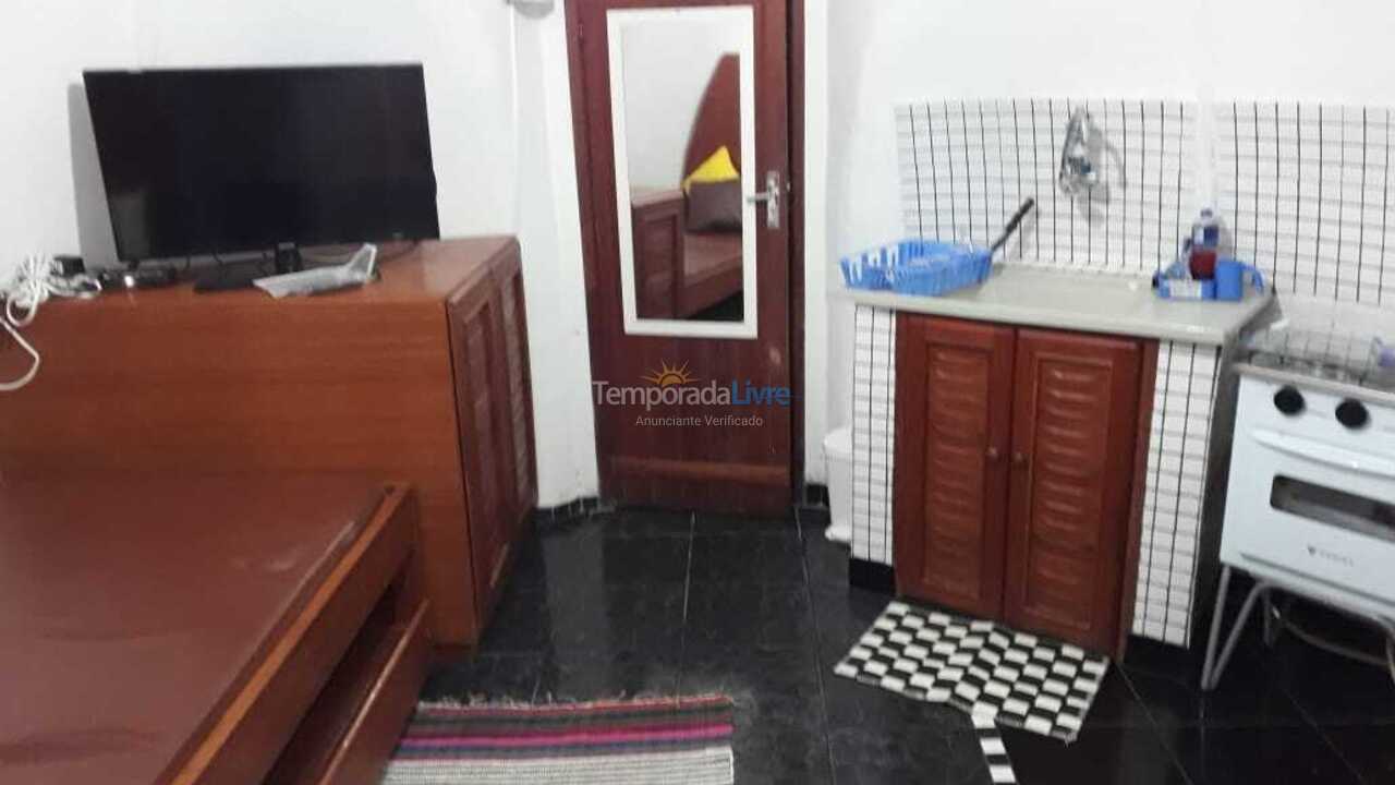 Casa para aluguel de temporada em Armação dos Búzios (Tucuns)