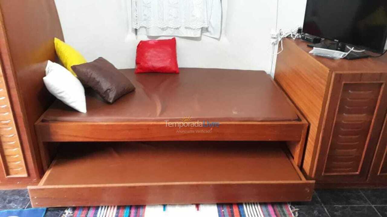 Casa para aluguel de temporada em Armação dos Búzios (Tucuns)