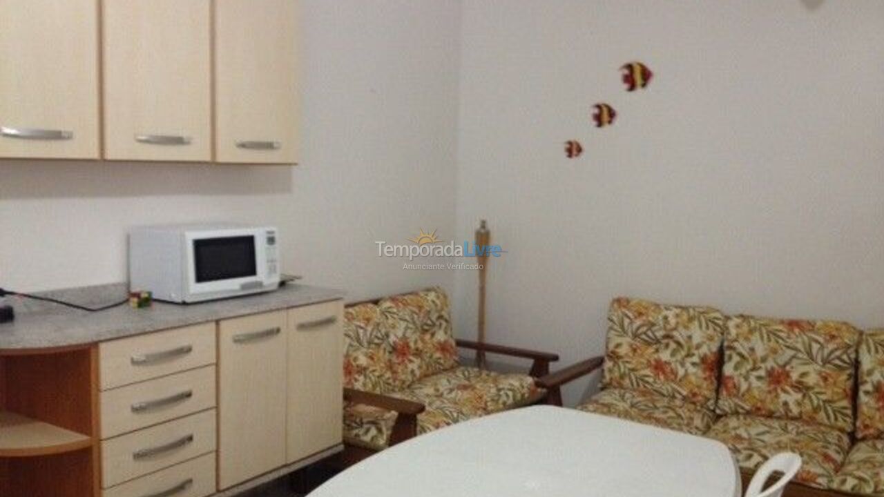 Apartamento para aluguel de temporada em Praia Grande (Praia do Caiçara)