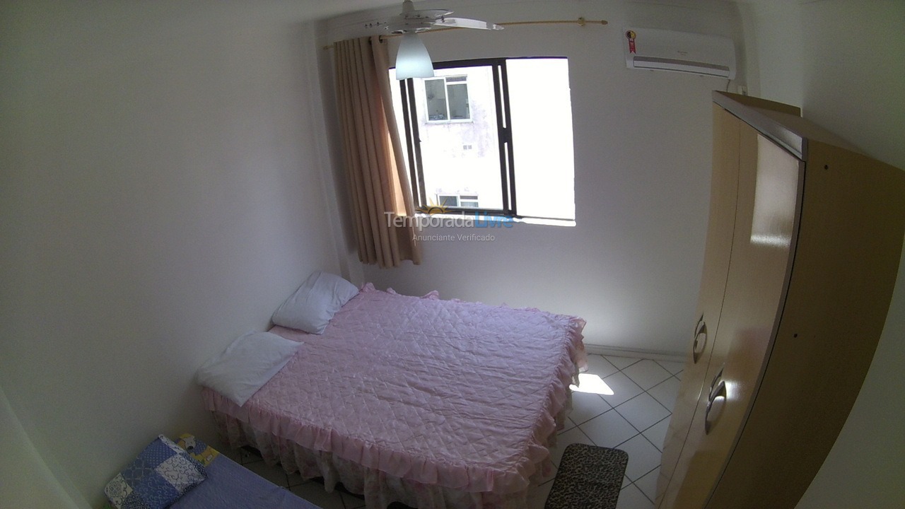 Apartamento para alquiler de vacaciones em Itapema (Meia Praia)