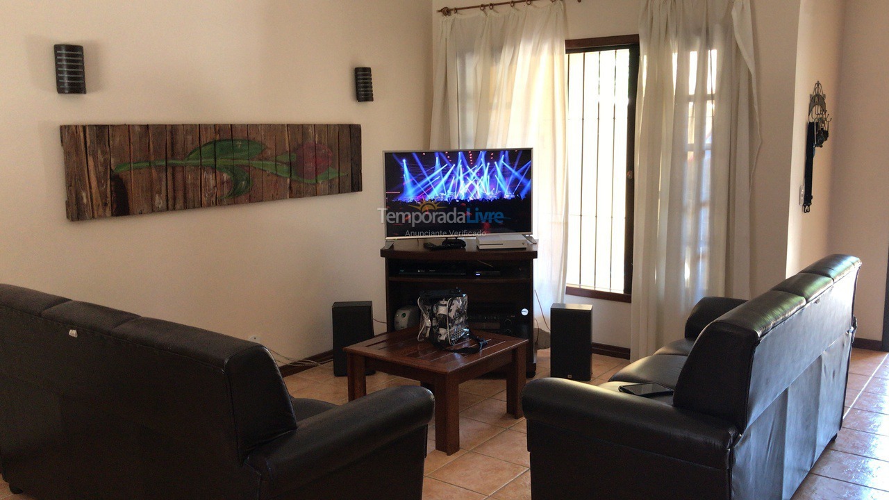 Casa para alquiler de vacaciones em Arraial do Cabo (Praia dos Anjos)