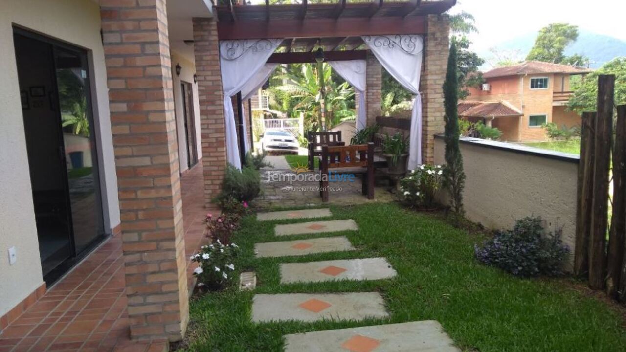 Apartamento para alquiler de vacaciones em Ubatuba (Lagoinha)