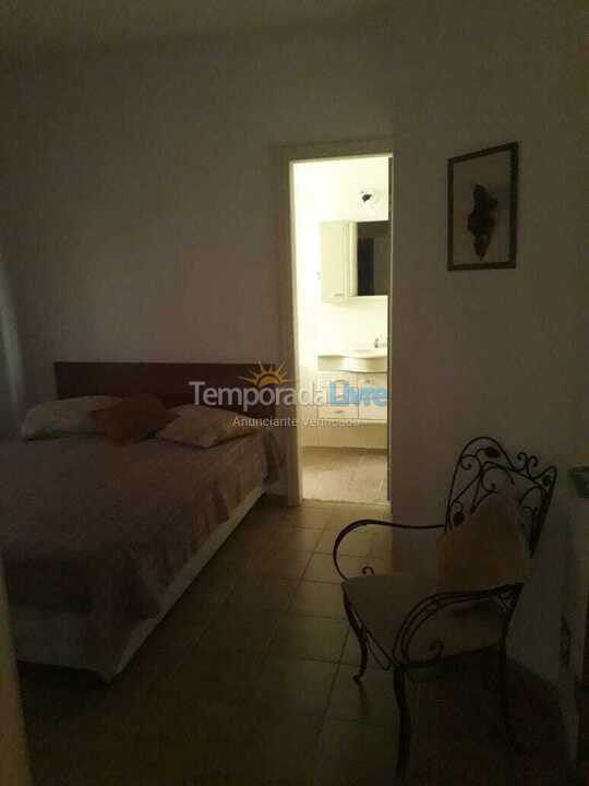 Apartamento para aluguel de temporada em Guarujá (Pitangueiras)