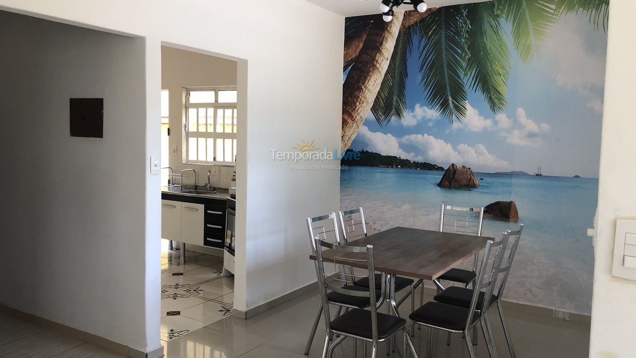 House for vacation rental in Caraguatatuba (Martim de Sá)