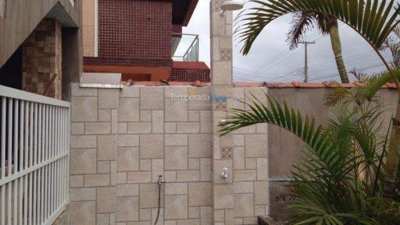 Apartamento para aluguel de temporada em Pontal do Paraná (Balneário Leblon)
