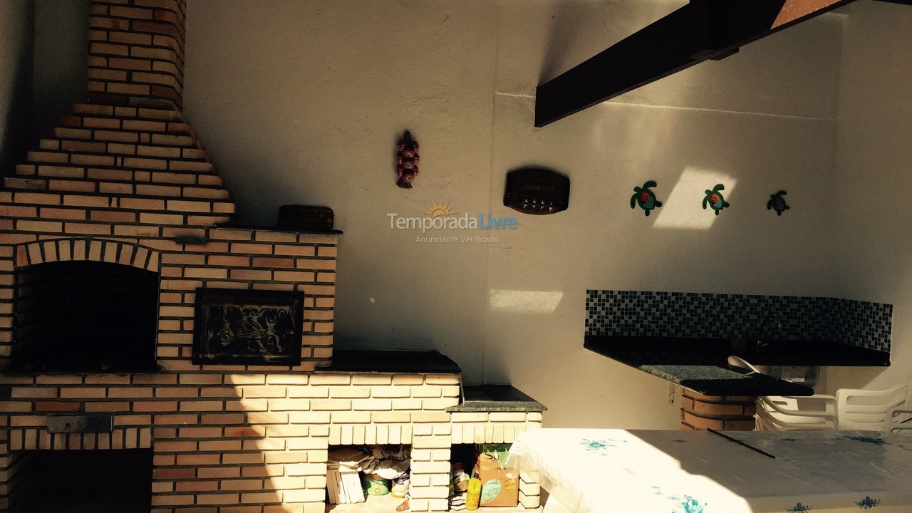 Casa para alquiler de vacaciones em Ubatuba (Praia das Toninhas)