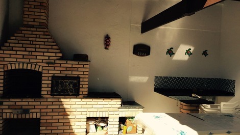 HERMOSA CASA A 300M DE PRAIA DAS TONINHAS - UBATUBA