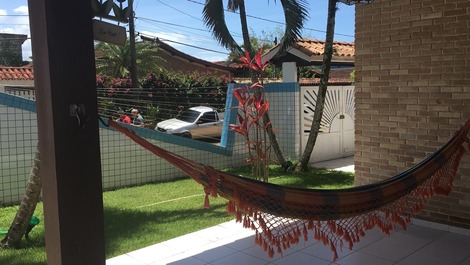 HERMOSA CASA A 300M DE PRAIA DAS TONINHAS - UBATUBA