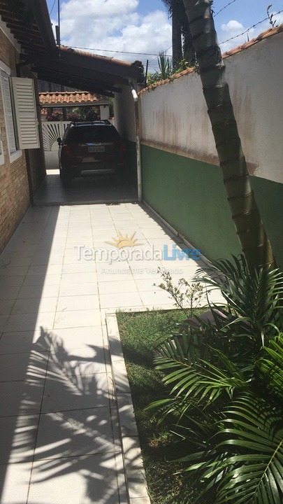 Casa para alquiler de vacaciones em Ubatuba (Praia das Toninhas)