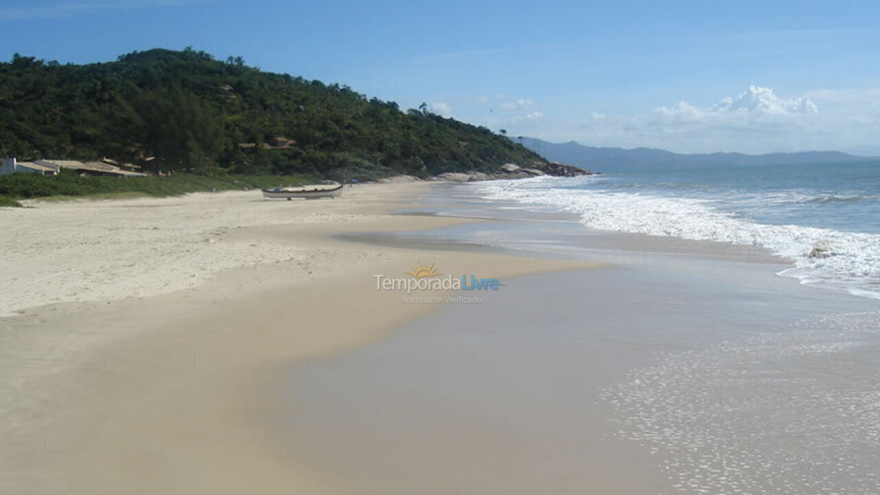 Apartamento para aluguel de temporada em Florianópolis (Lagoinha)