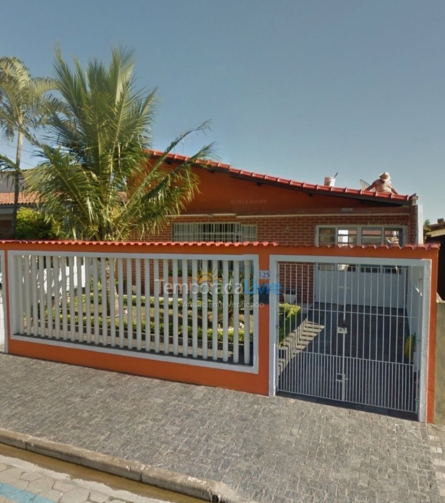 Casa para alquiler de vacaciones em Mongaguá (Mongaguá)