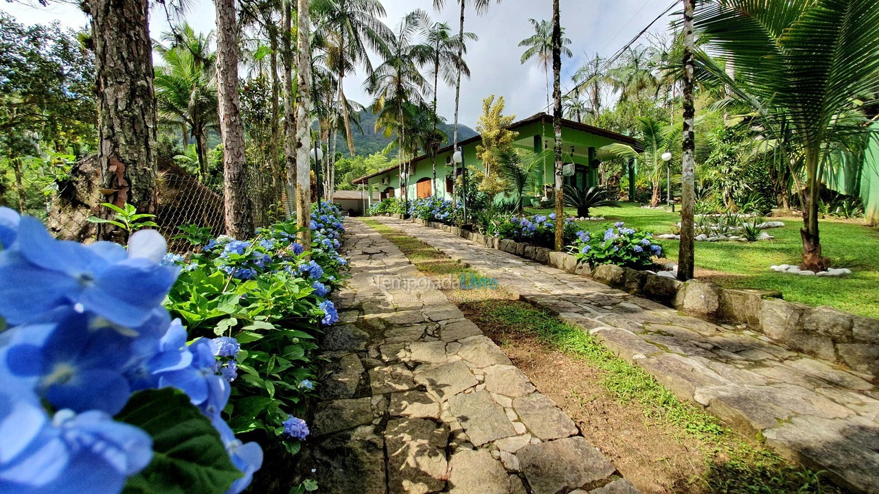 Chácara / sítio para aluguel de temporada em Ubatuba (Praia Dura)