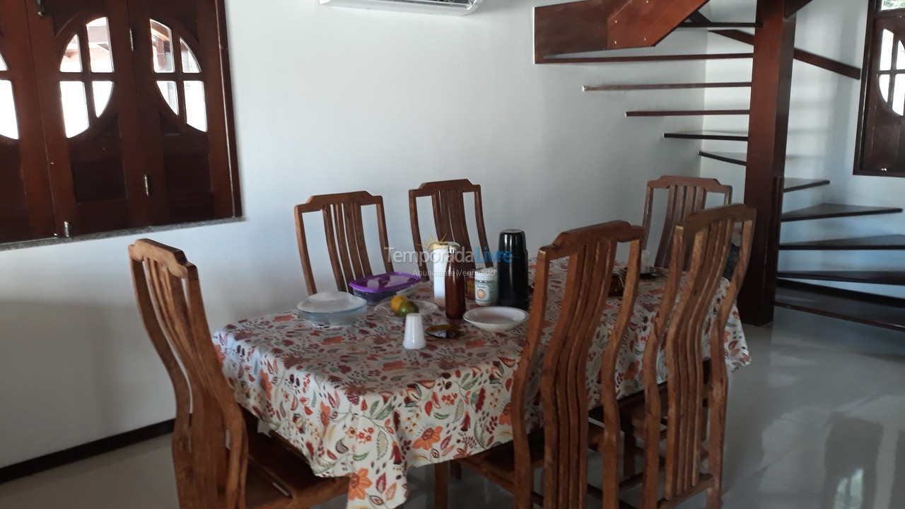 Casa para aluguel de temporada em Camaçari (Praia de Guarajuba)