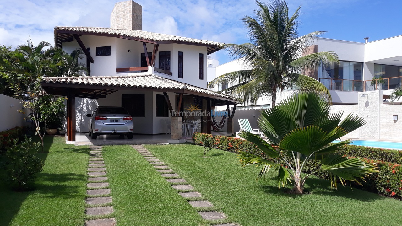 Casa para aluguel de temporada em Camaçari (Praia de Guarajuba)