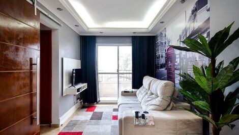 Beautiful and complete fit w / garage