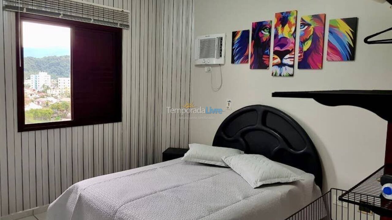 Apartment for vacation rental in Caraguatatuba (Martim de Sá)