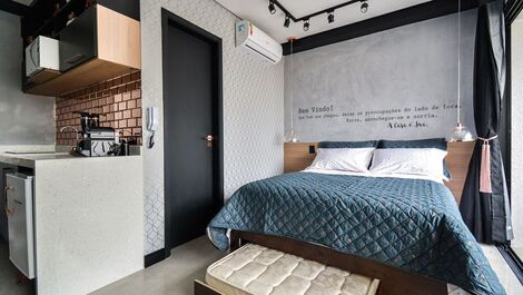 Bela Vista Cinema Studio With Garage