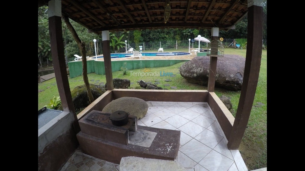 Chácara / sítio para aluguel de temporada em Ubatuba (Praia Dura)