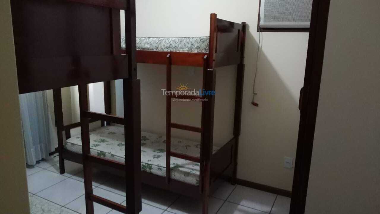 Apartment for vacation rental in Itapema (Meia Praia)