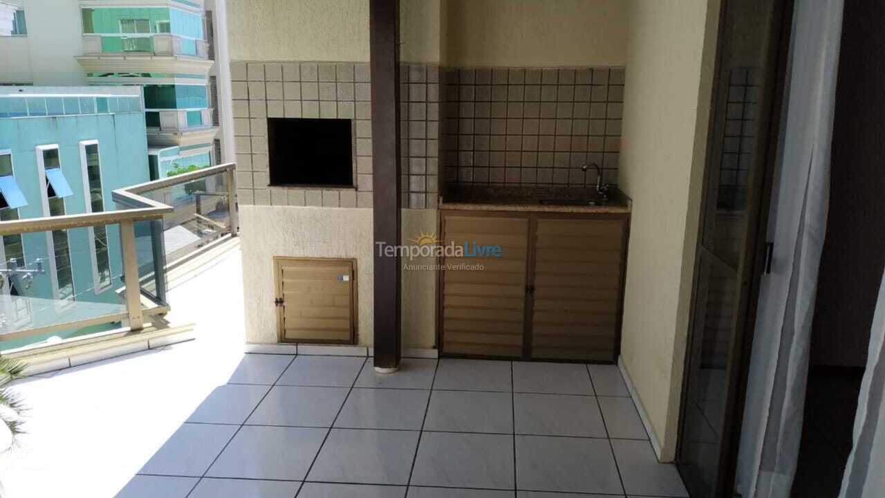 Apartment for vacation rental in Itapema (Meia Praia)