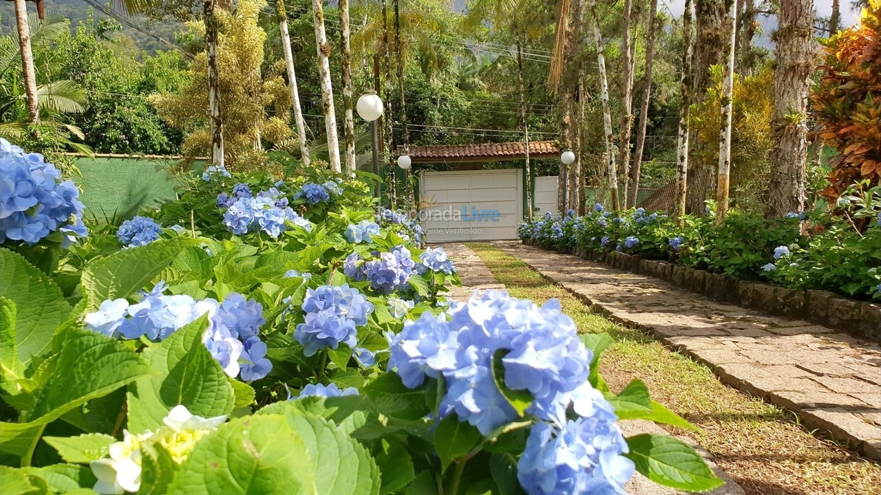 Chácara / sítio para aluguel de temporada em Ubatuba (Praia Dura)