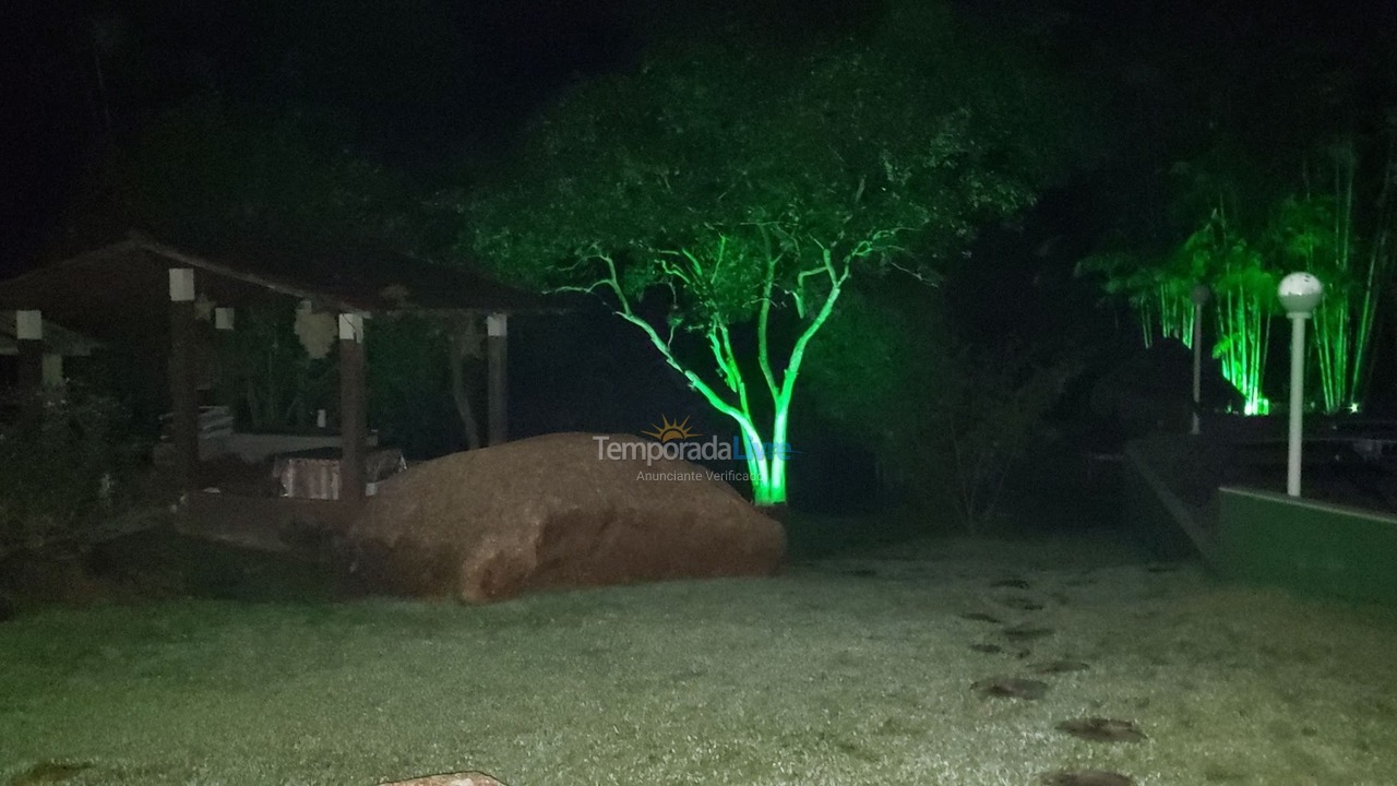 Chácara / sítio para aluguel de temporada em Ubatuba (Praia Dura)