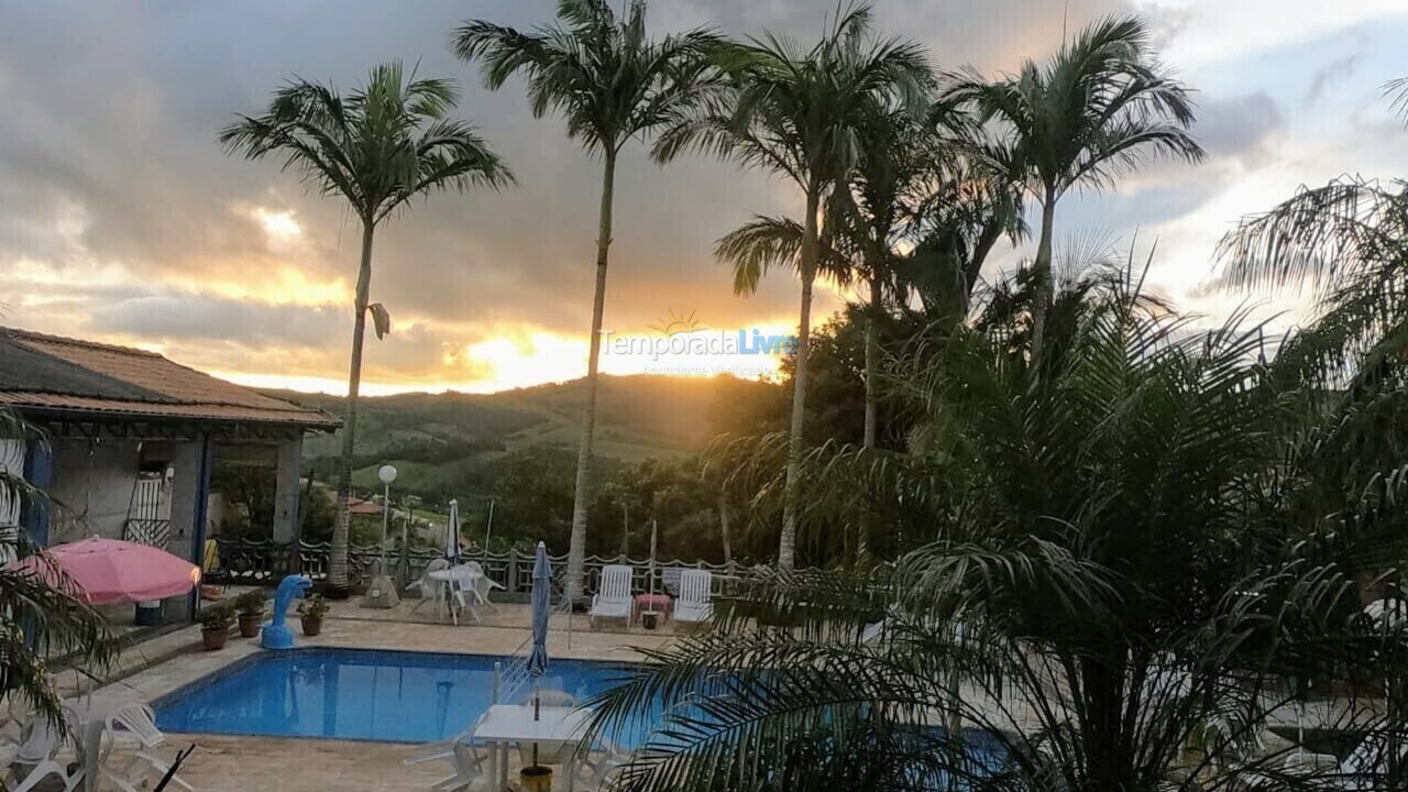 Granja para alquiler de vacaciones em Socorro (Bairro dos Pereiras)