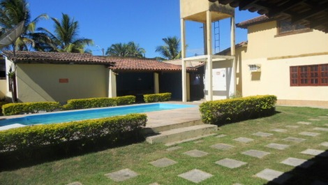 Casa con 10 suites, 50 personas, piscina, barbacoa, a 500 metros de la playa.