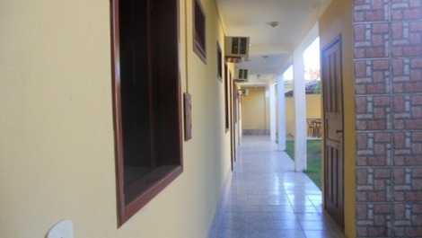 Casa con 10 suites, 50 personas, piscina, barbacoa, a 500 metros de la playa.