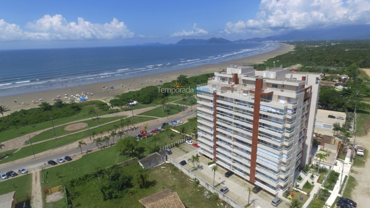Apartamento para aluguel de temporada em Bertioga (Praia do Indaiá)